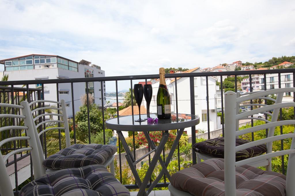 Apartments Casablanca Podstrana Pokój zdjęcie