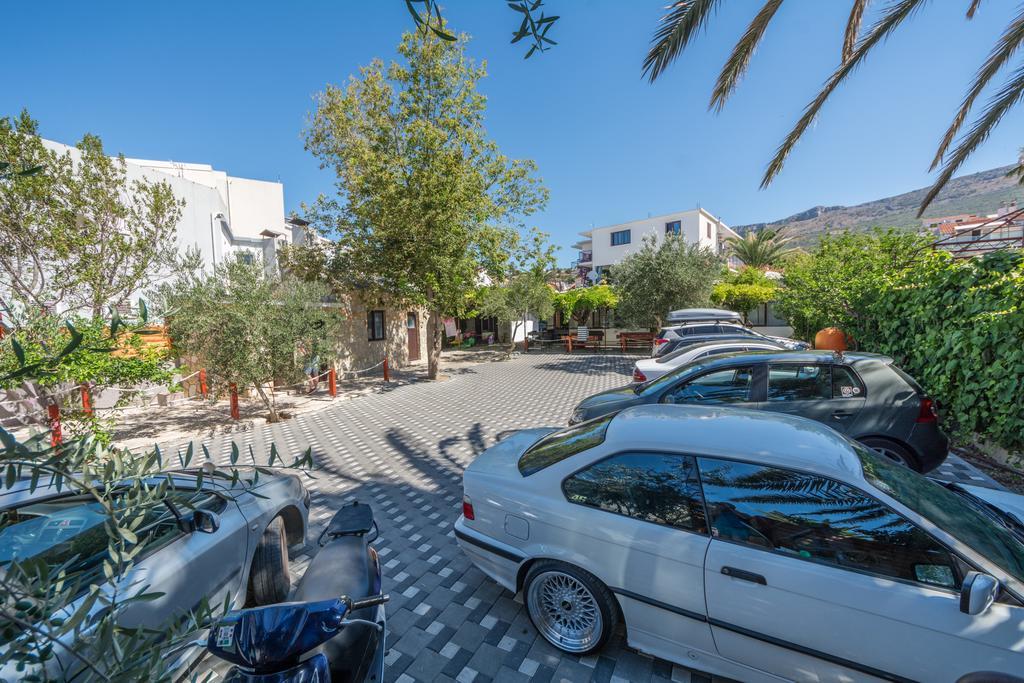 Apartments Casablanca Podstrana Zewnętrze zdjęcie
