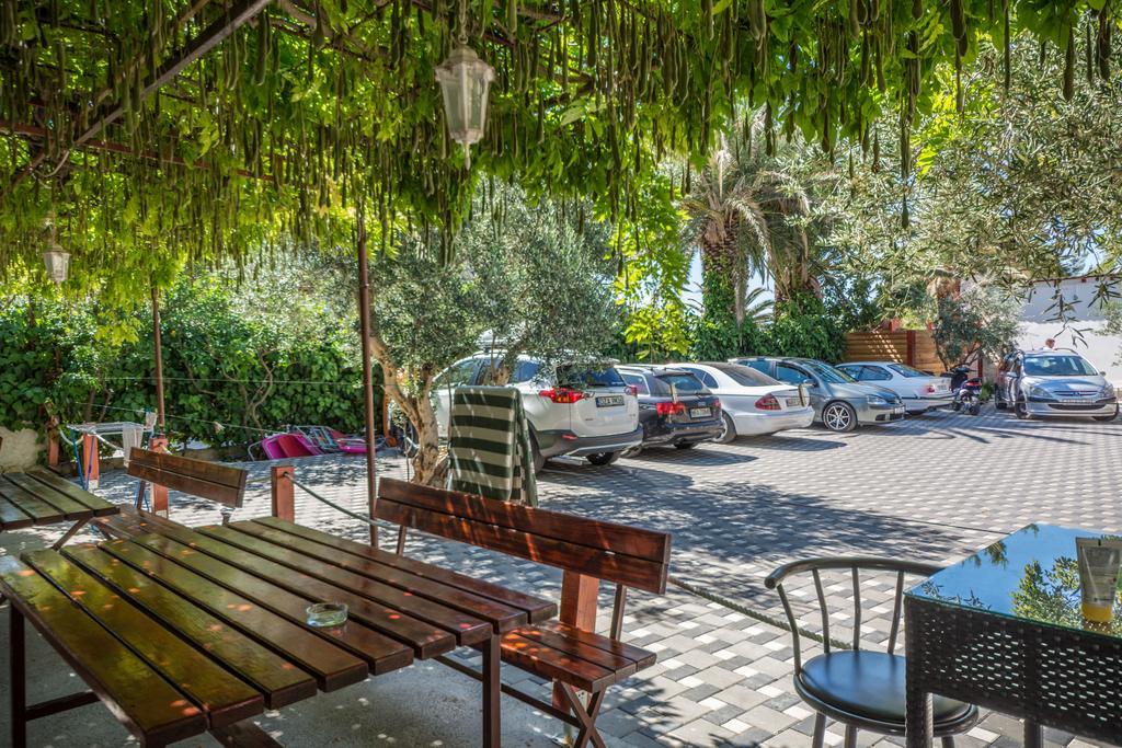 Apartments Casablanca Podstrana Zewnętrze zdjęcie